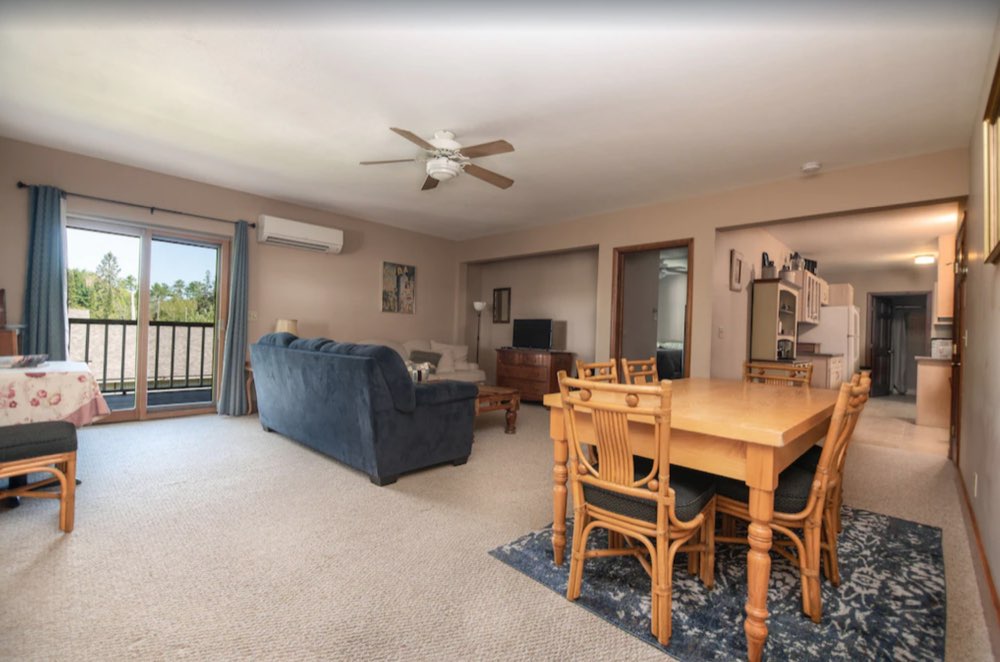 Living room and dining table in the Oasis
