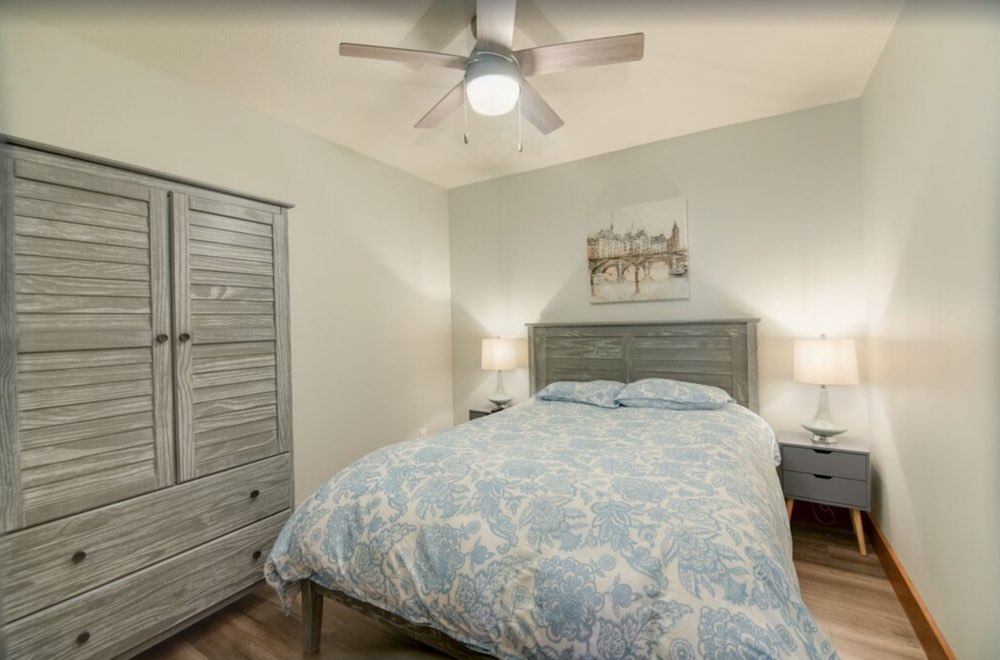 Bedroom in T West